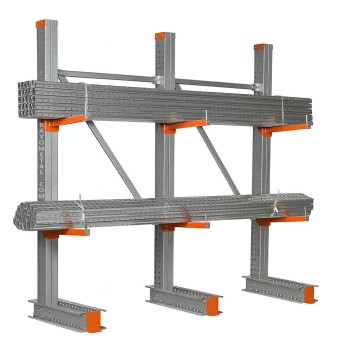 Rayonnage cantilever zoomé sur les 2 bras